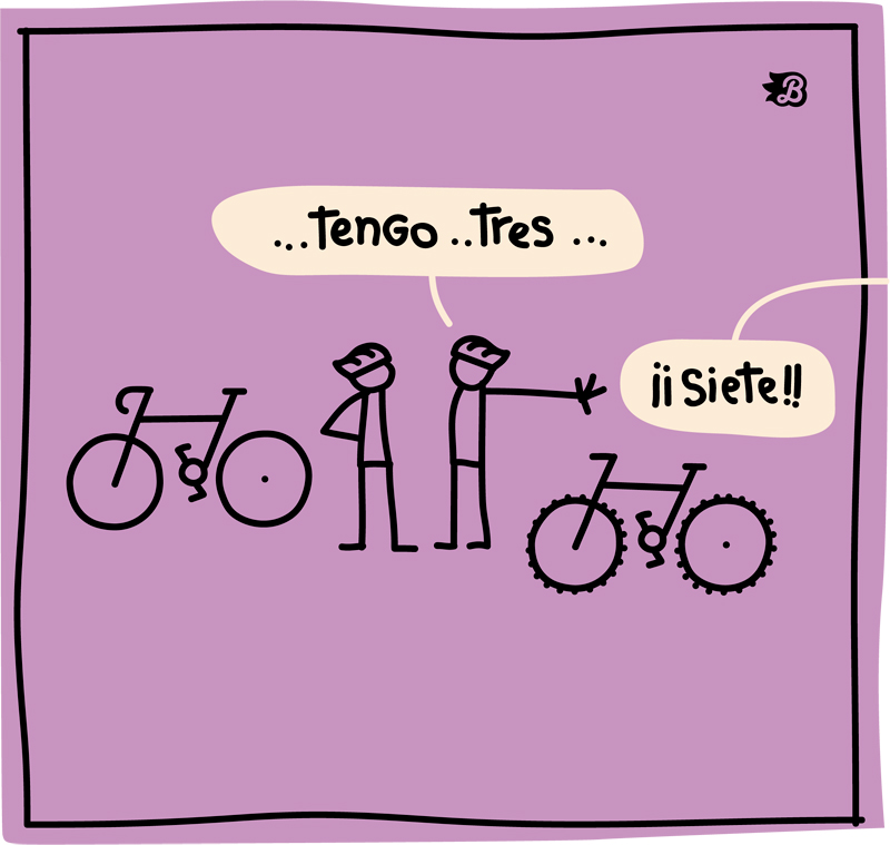 Humor sobre la acumulación de bicicletas. Un ciclista dice que tiene tres bicicletas mientras otra persona asegura que en realidad tiene siete.
